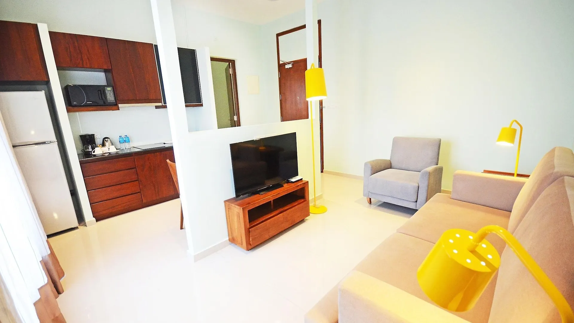 Ocean Edge Suites & Hotel Colombo