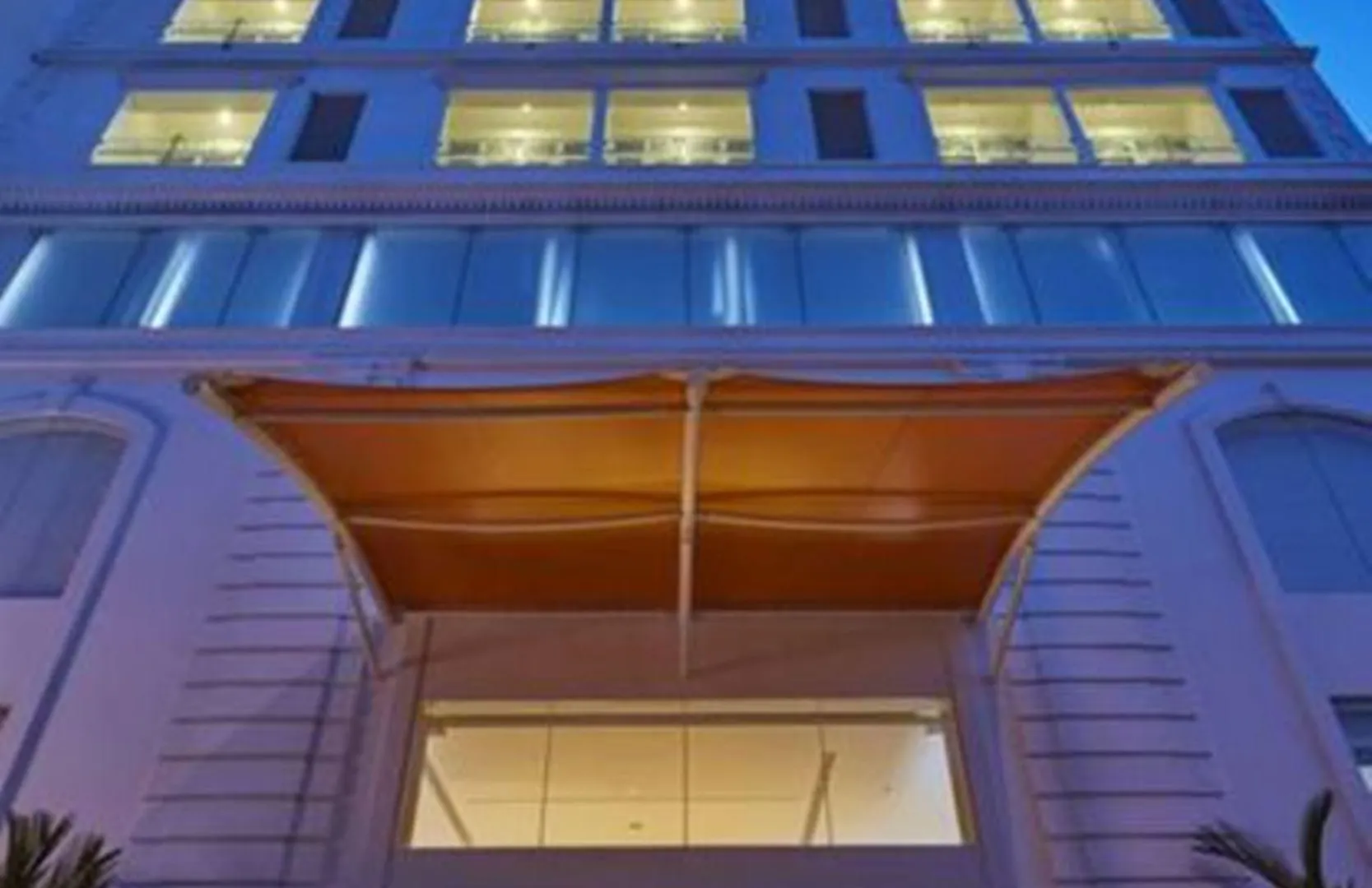 Ocean Edge Suites & Hotel Colombo