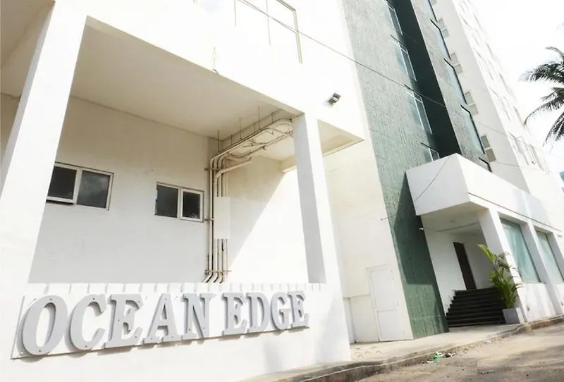 Ocean Edge Suites & Hotel Colombo
