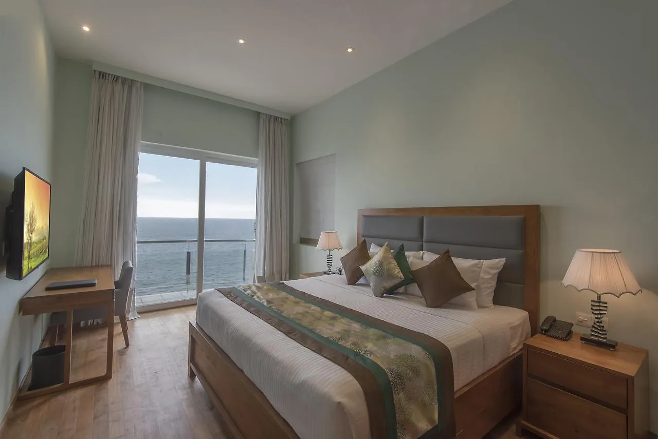 ****  Ocean Edge Suites & Hotel Colombo Sri Lanka