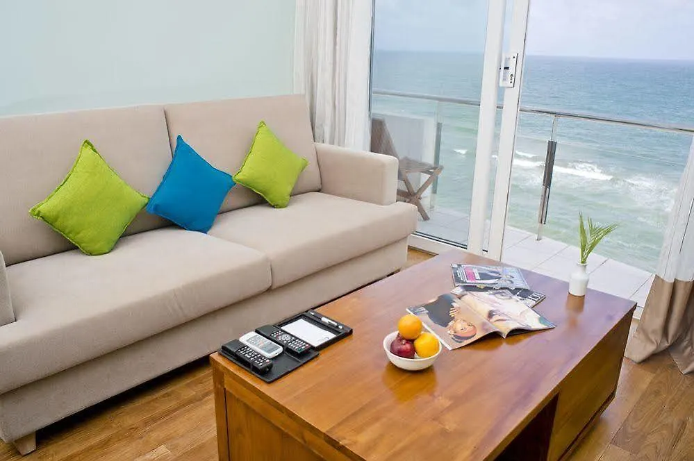 Ocean Edge Suites & Hotel Colombo